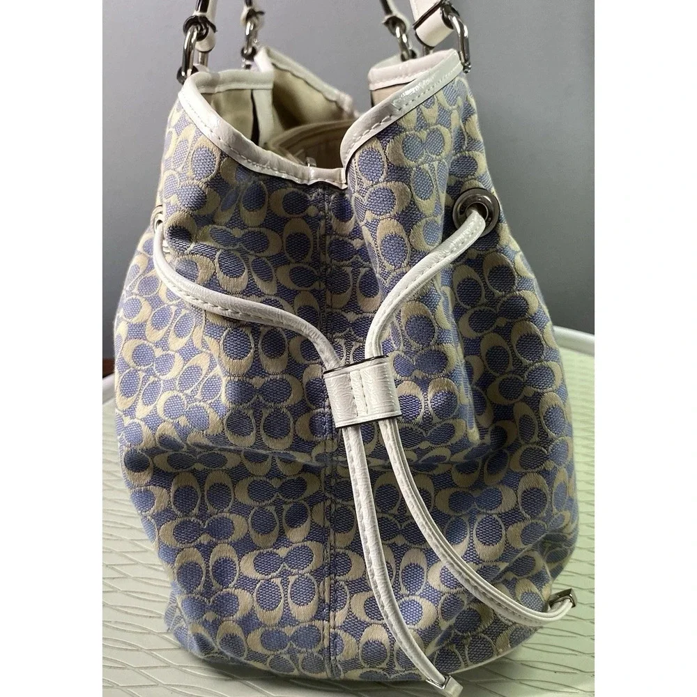 COACH‎ SIGNATURE Jacquard Drawstring Purse matching Wallet Blue&Cream See Straps